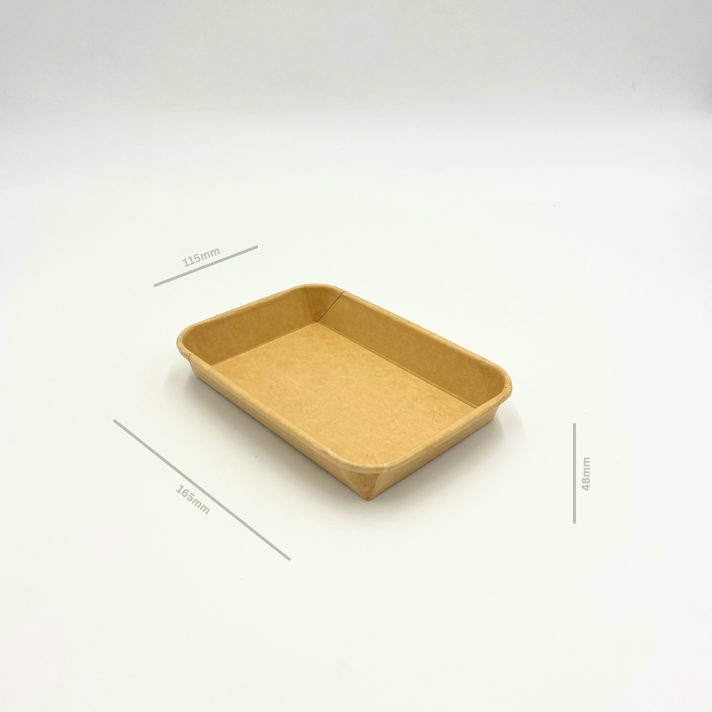 Stapelbare To-go Boxen aus braunem Kraftkarton mit klaren Deckeln, Seitenansicht